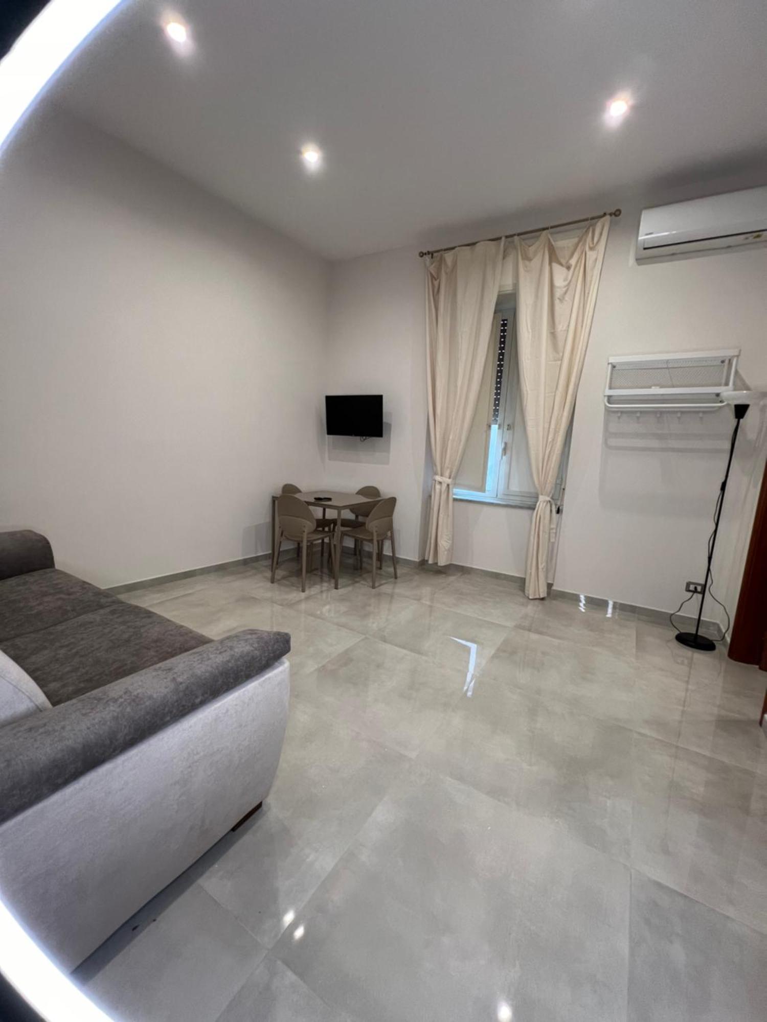 Apartmán Ninetta A Toledo Neapol Exteriér fotografie